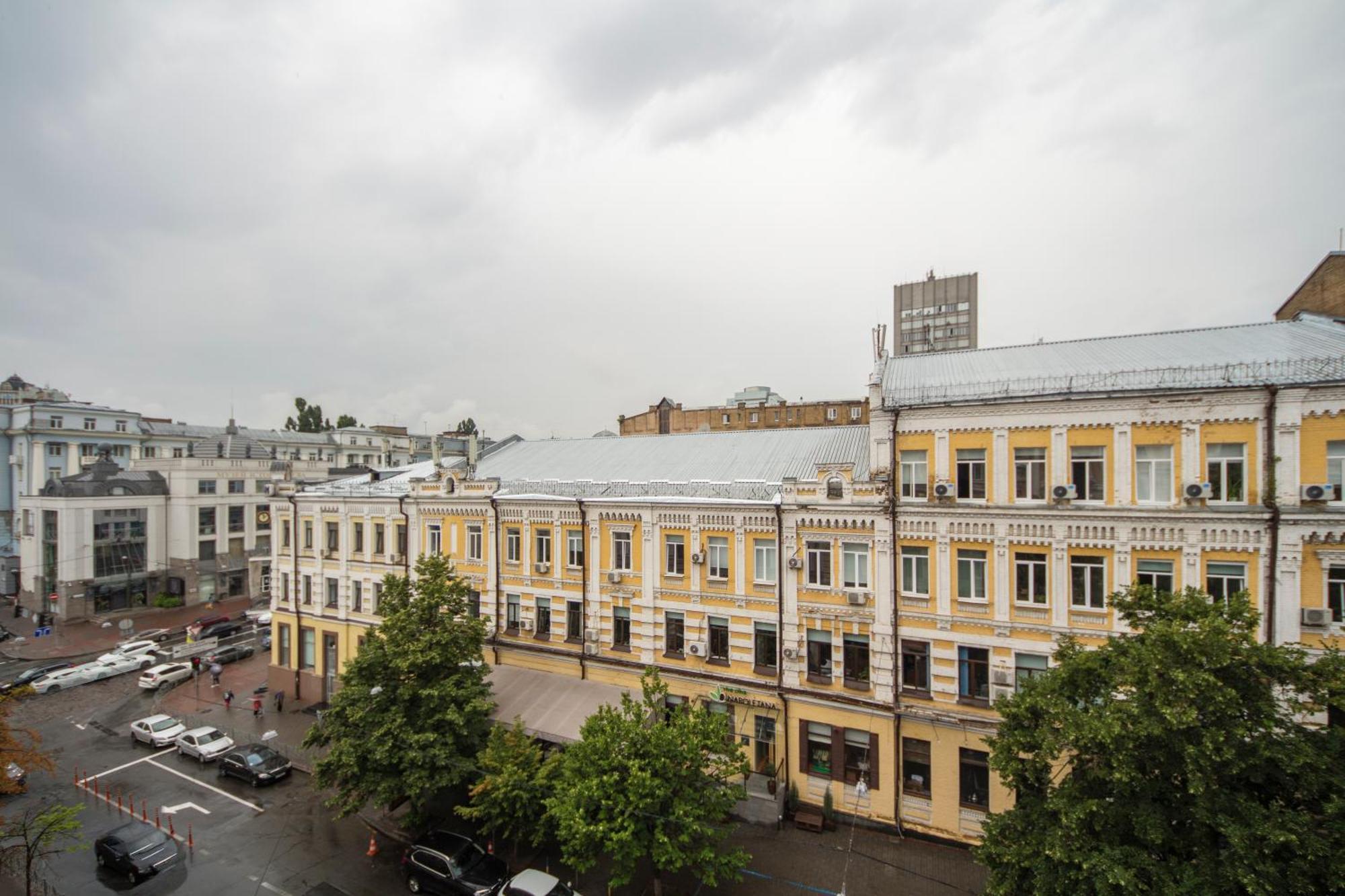 Central Apartments Kyiv Exterior foto