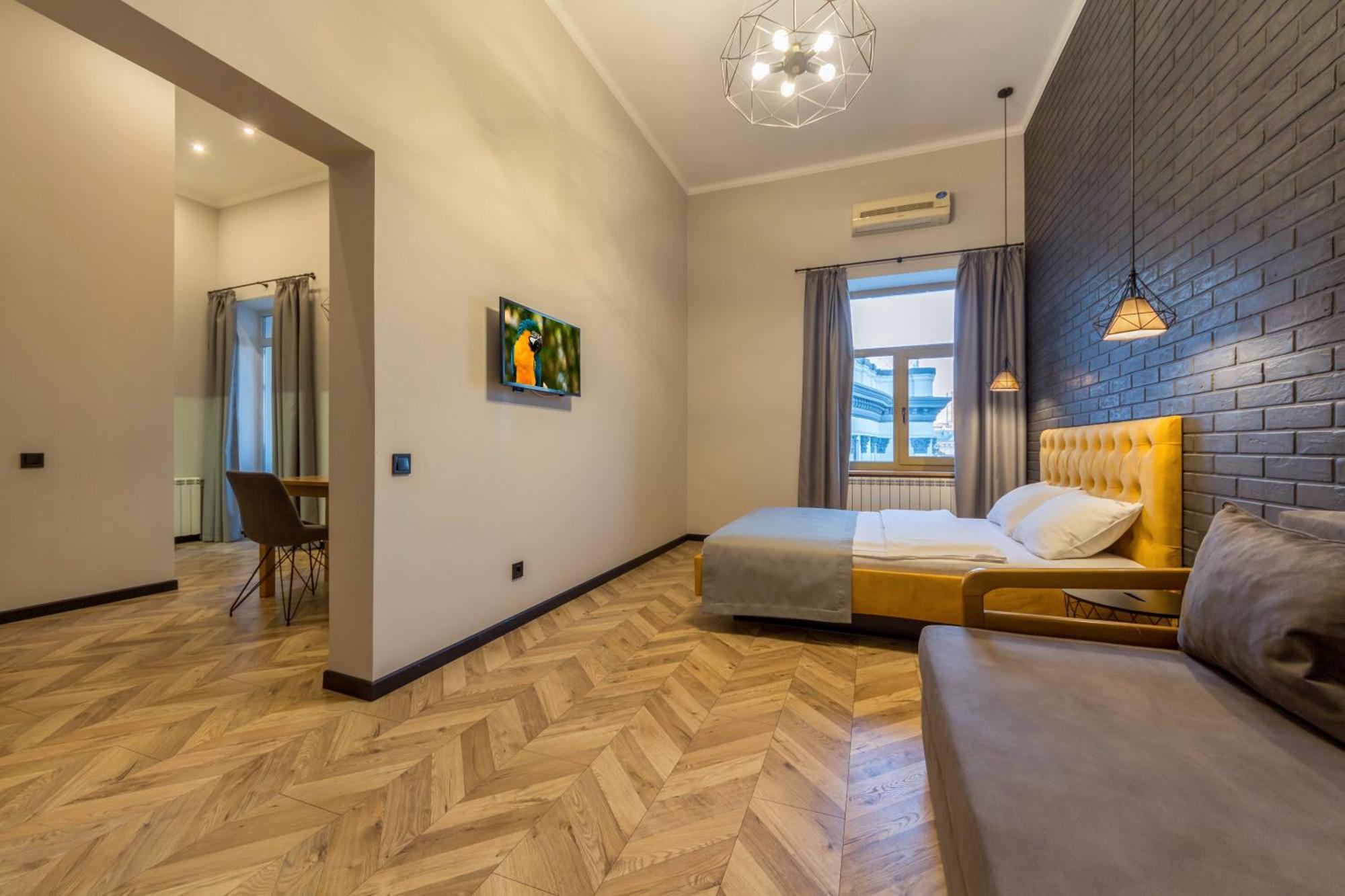 Central Apartments Kyiv Exterior foto